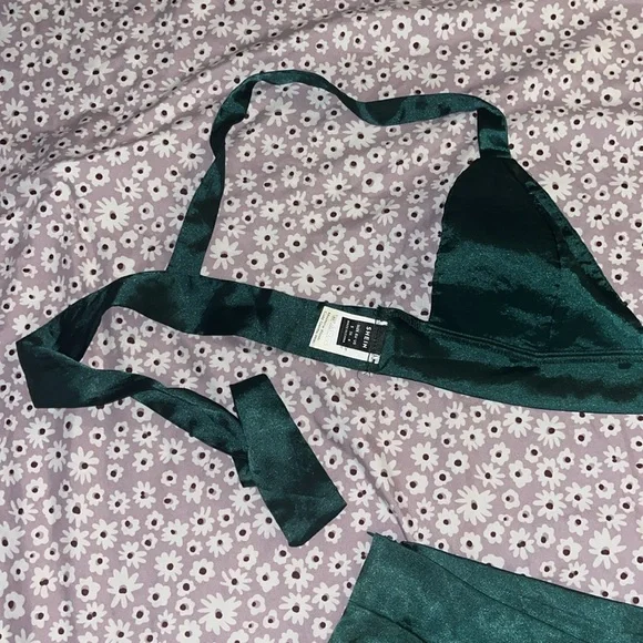 Shein Set - Picture 5 of 6
